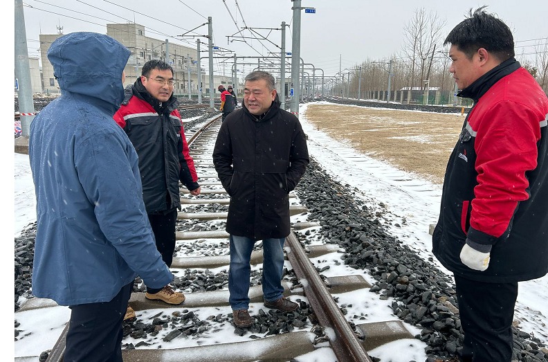 清雪除冰，徐州地铁集团全力保障群众出行畅通